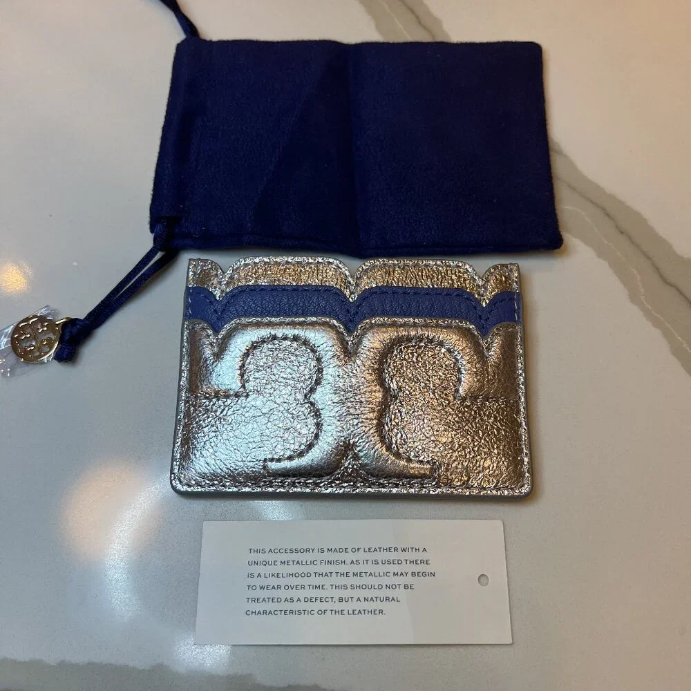 NWOT Tory Burch Scalloped-T Silver Metallic Leather Card Holder